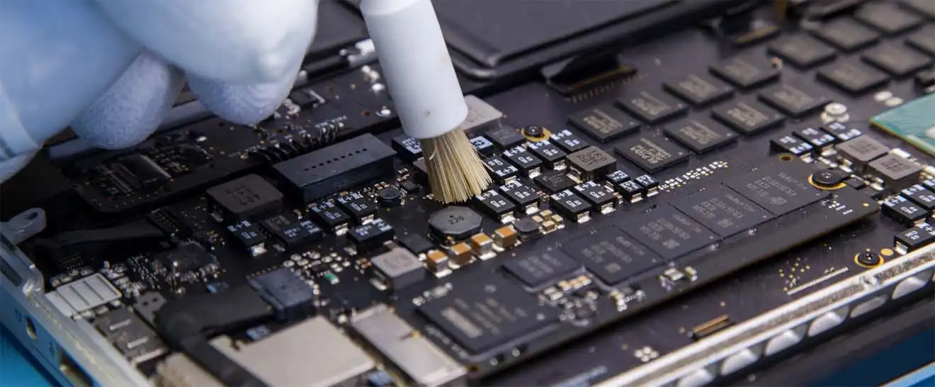 Чистка Apple MacBook от пыли в Нижнем Тагиле | Замена термопасты